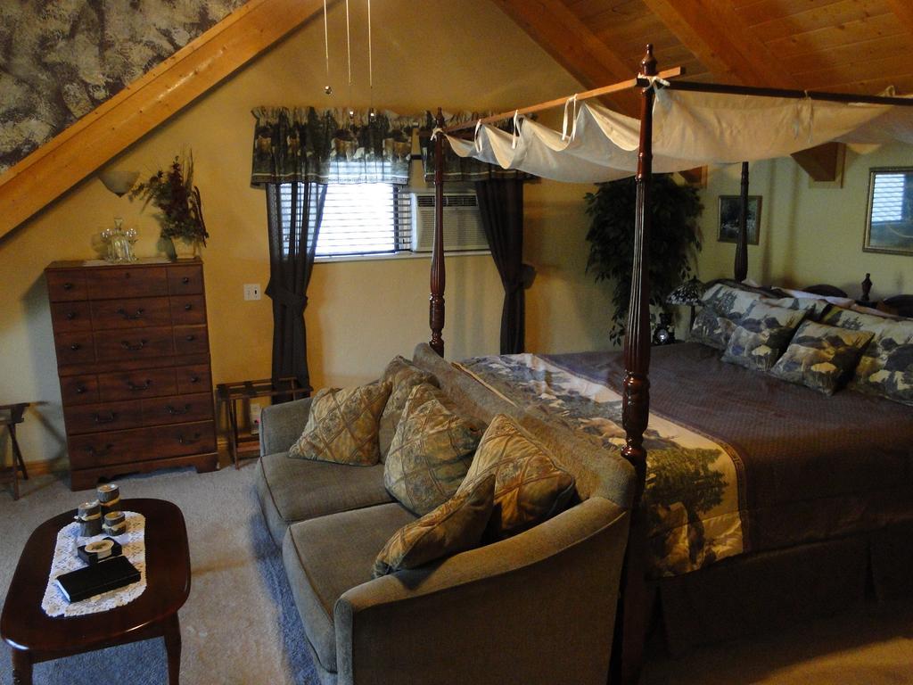 Elkwood Manor Bed & Breakfast Pagosa Springs Rum bild